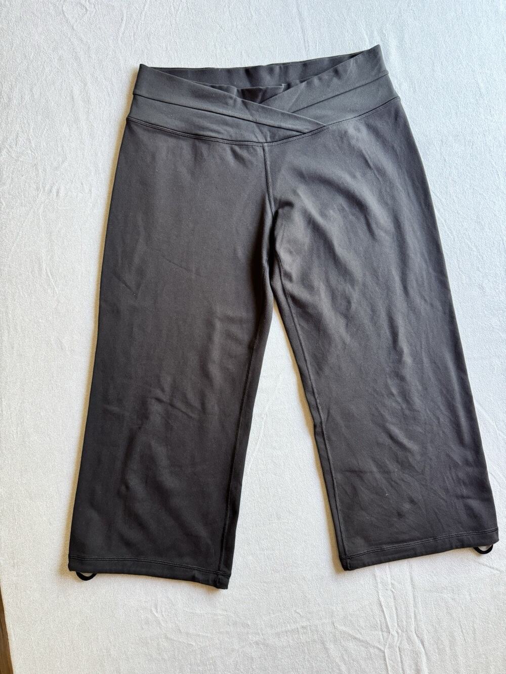 Lululemon Black Stirrup Leggings Low Rise Crossover Waist Yoga Pants Size 8 Est